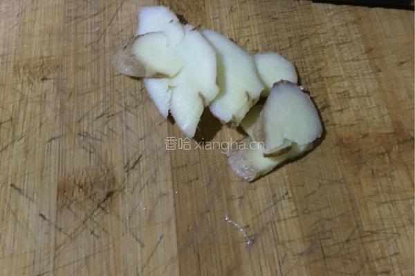 海参老鸭汤的做法图解3