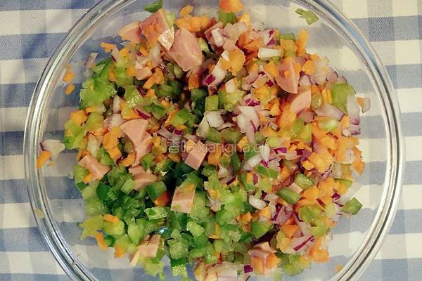 趣味蒸土豆的做法图解3