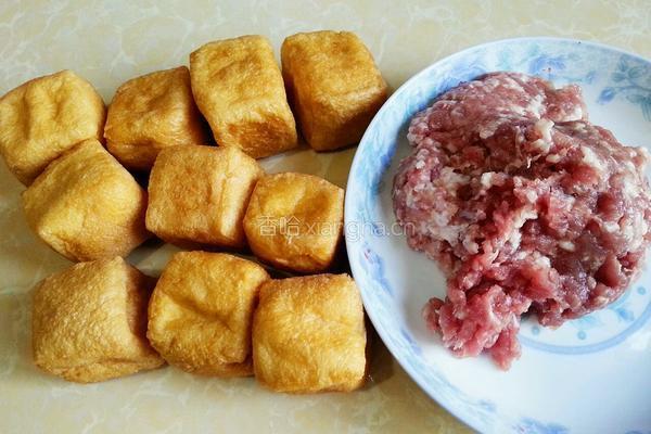 油豆腐塞肉的做法图解1