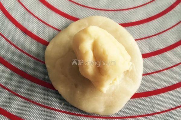 酥皮五仁月饼的做法图解6