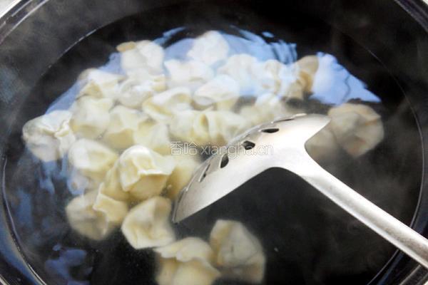 猪肉韭菜水饺的做法图解15