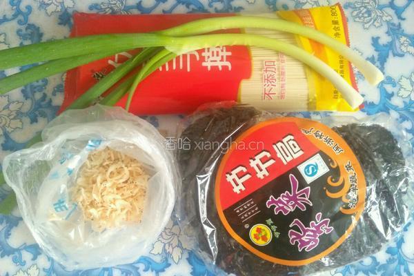 清汤面的做法图解1