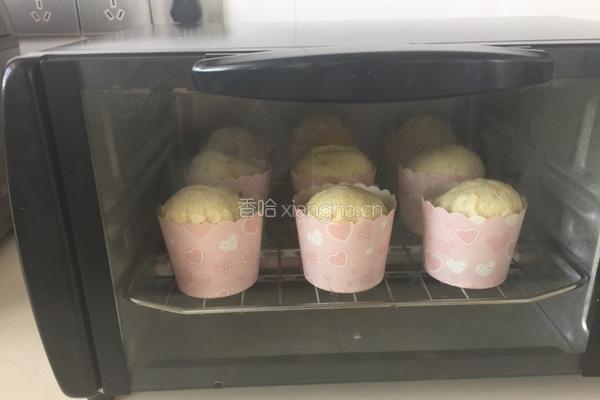纸杯蛋糕的做法图解11