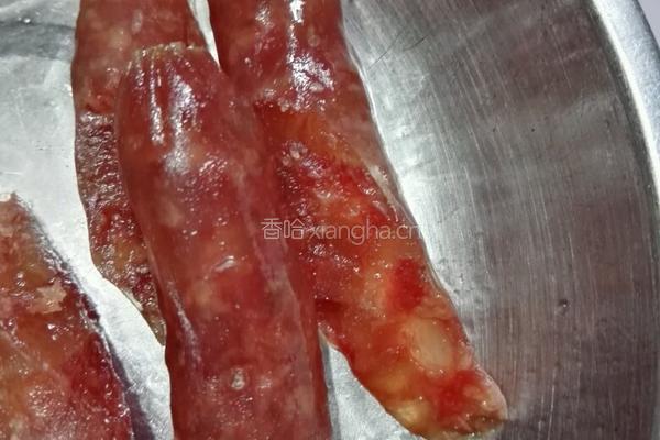 广式腊肠卷的做法图解1
