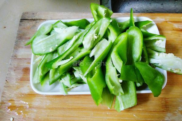 清炒青椒的做法图解2