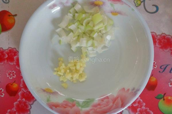 西红柿炒鸡蛋的做法图解4