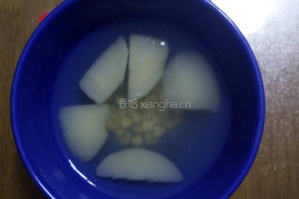 薏米冰糖雪梨饮的做法图解3