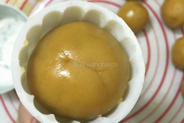 广式莲蓉蛋黄月饼的做法图解19