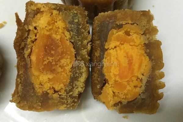 广式莲蓉蛋黄月饼的做法图解26