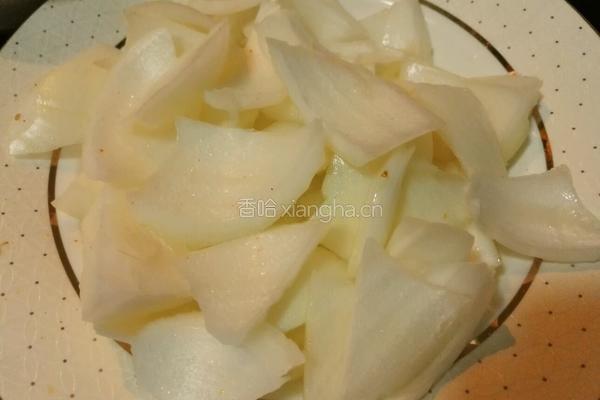 洋葱炒肉片的做法图解2