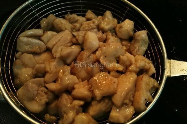 酱爆鸡腿肉的做法图解3