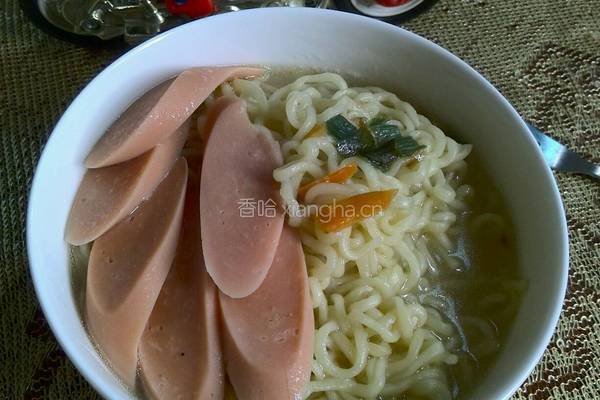 美味的火腿泡面的做法图解5