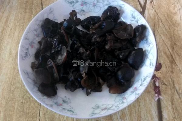 木耳炒千张的做法图解4