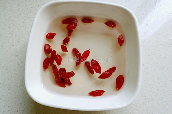 蜜汁苦瓜的做法图解1