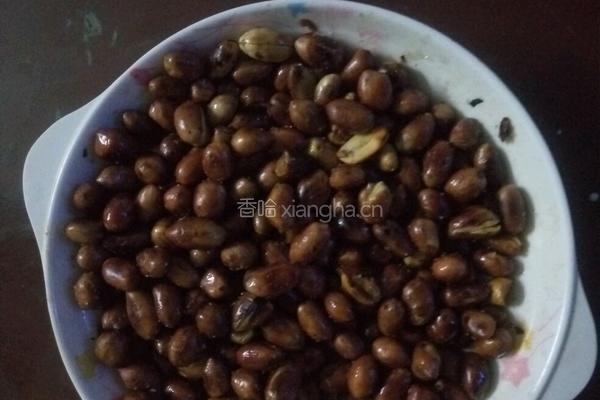 炒花生米的做法图解6