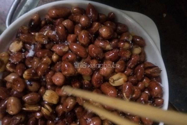 炒花生米的做法图解5