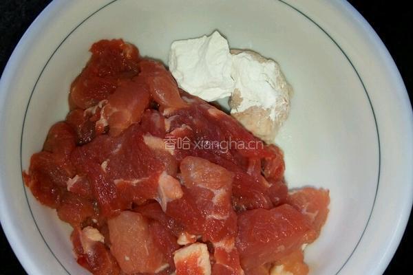 豆腐干肉丝的做法图解1