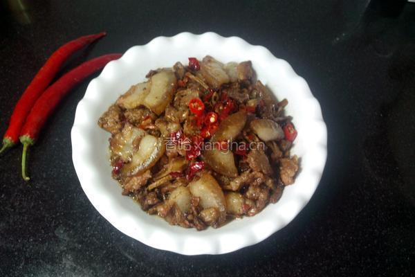五花肉蒸干笋丝的做法图解10