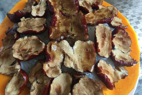 糯米桂花红枣蒸南瓜的做法图解1