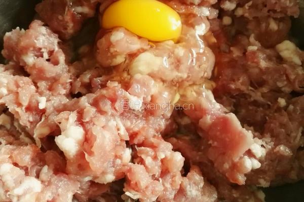 肉包子的做法图解5