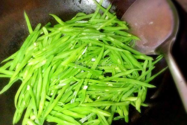 芸豆角炒肉丝的做法图解12