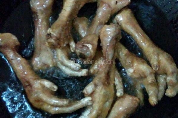 广式虎皮鸡爪的做法图解3
