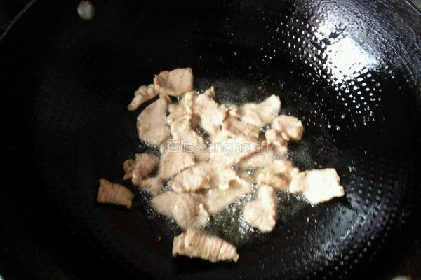 瓠瓜炒肉的做法图解2