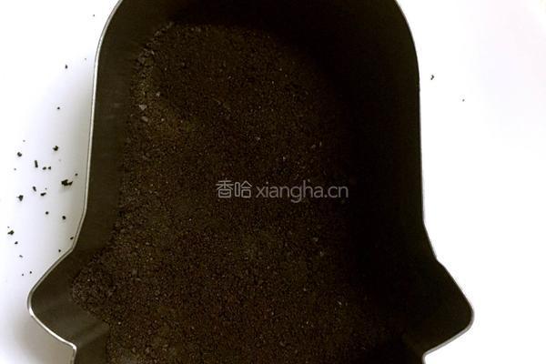 小黄人慕丝蛋糕的做法图解5