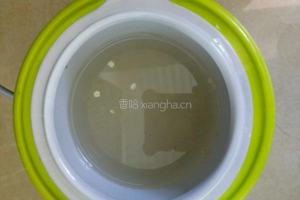 小宝的粥的做法图解1