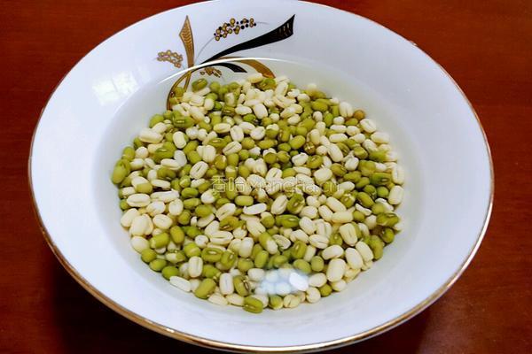 绿豆馅的做法图解1