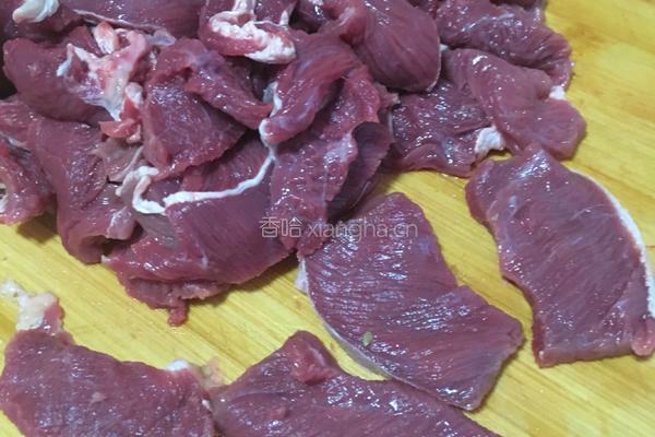 粉蒸麻辣牛肉（排骨）的做法图解2