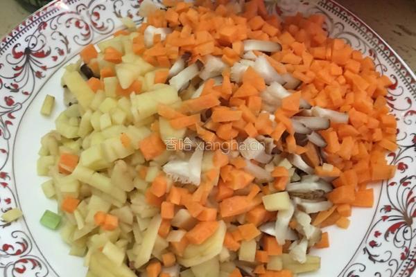 电饭煲蒸糯米烧麦的做法图解2