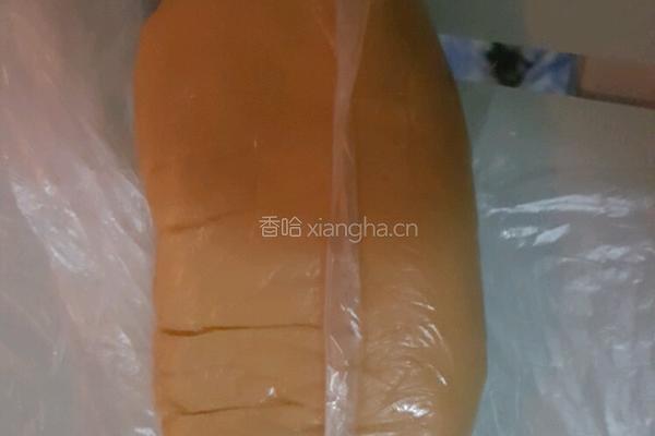 白莲蓉蛋黄月饼的做法图解3