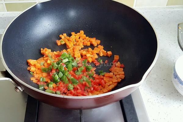 鲜虾菠萝饭的做法图解6