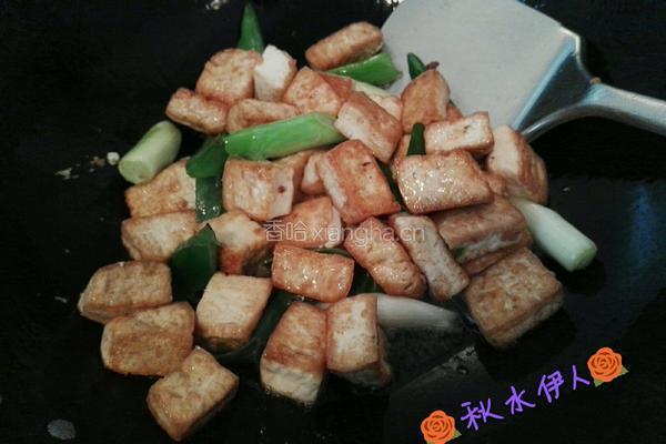 葱烧豆腐的做法图解4