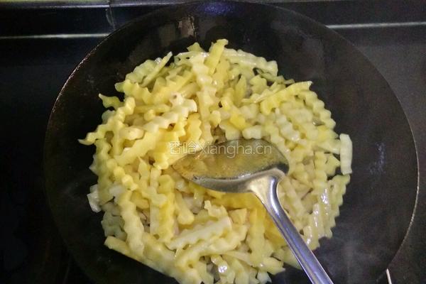 天蚕土豆的做法图解2