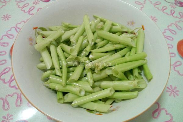 空心菜杆炒肉的做法图解4