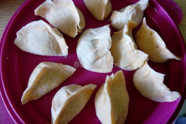 牛肉鲜虾水饺的做法图解11
