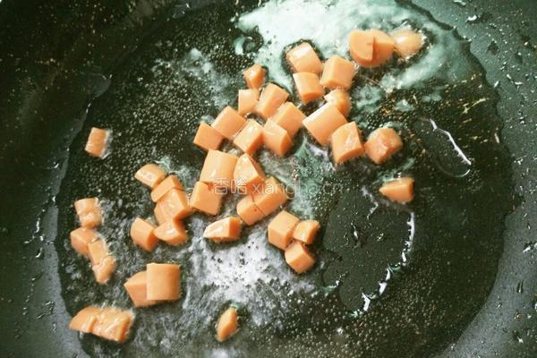 火腿鸡蛋炒饭的做法图解7