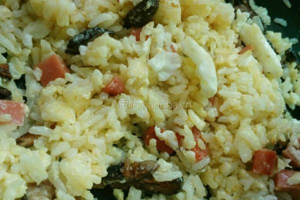 火腿鸡蛋炒饭的做法图解12