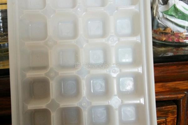 四季养生自制冰块加花茶（也可以加其它饮品的做法图解2