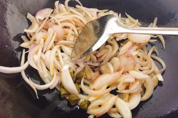 洋葱炒牛肉的做法图解9