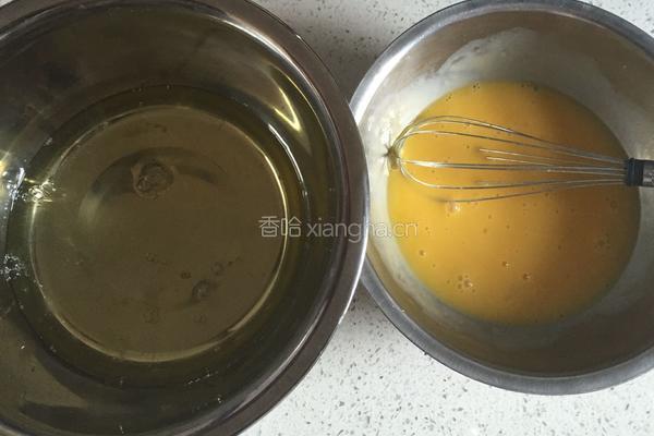 奶香蛋糕卷的做法图解1
