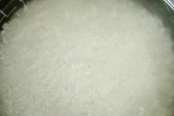 黄金炒饭的做法图解1