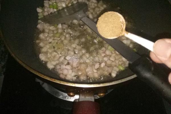 蒜台打卤面的做法图解3