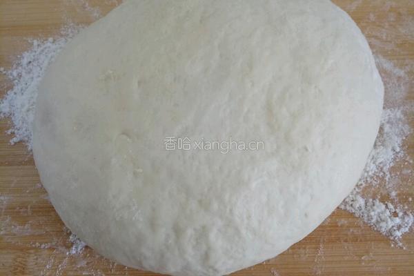 韭菜馅水饺的做法图解1