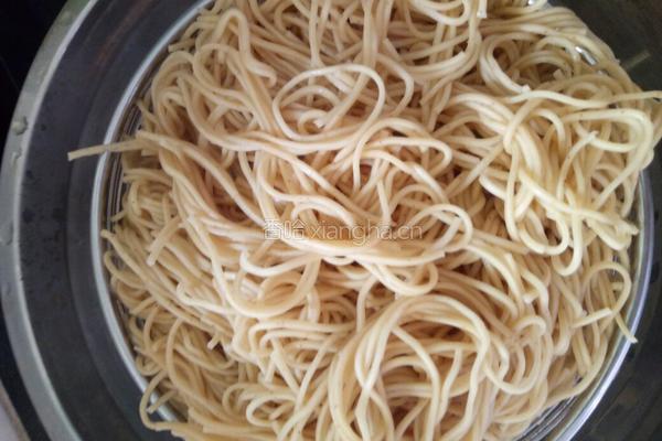 芝麻捞面的做法图解3
