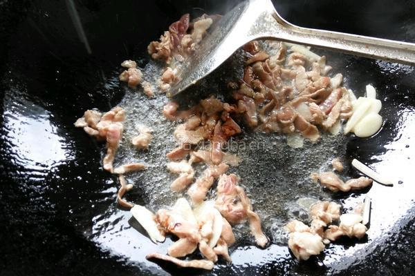 高笋炒肉的做法图解3