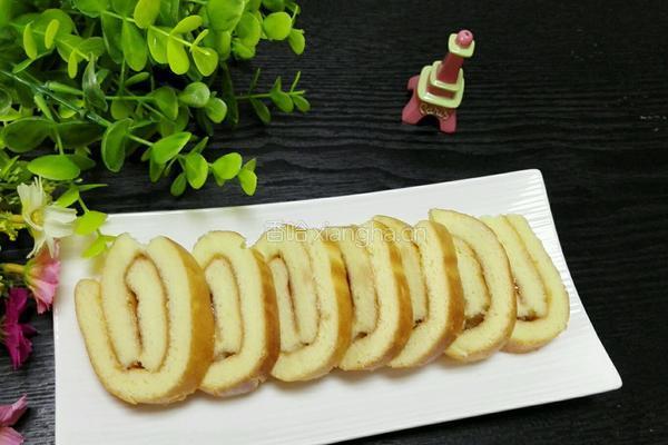 草莓蛋糕卷的做法图解16
