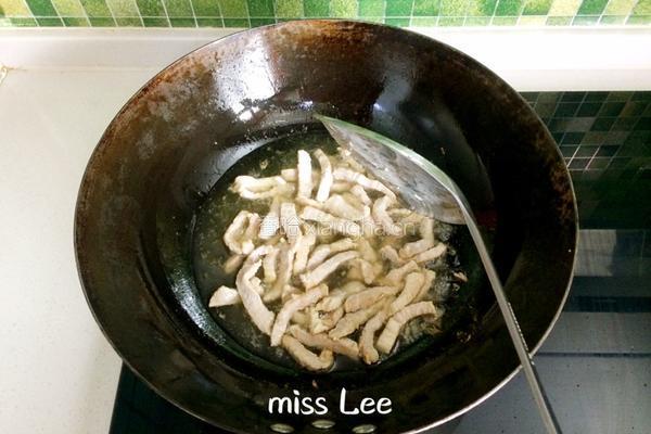 蒜薹炒肉丝的做法图解3